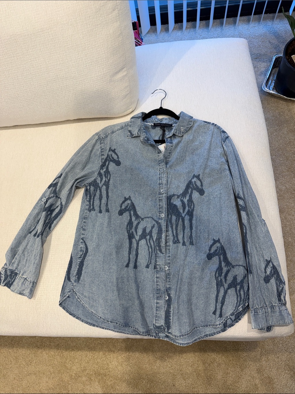 T.J.Maxx Light Blue Denim Button-Down Shirt with Horse Print